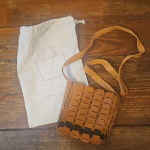 Chic Tan Woven Crossbody Bag